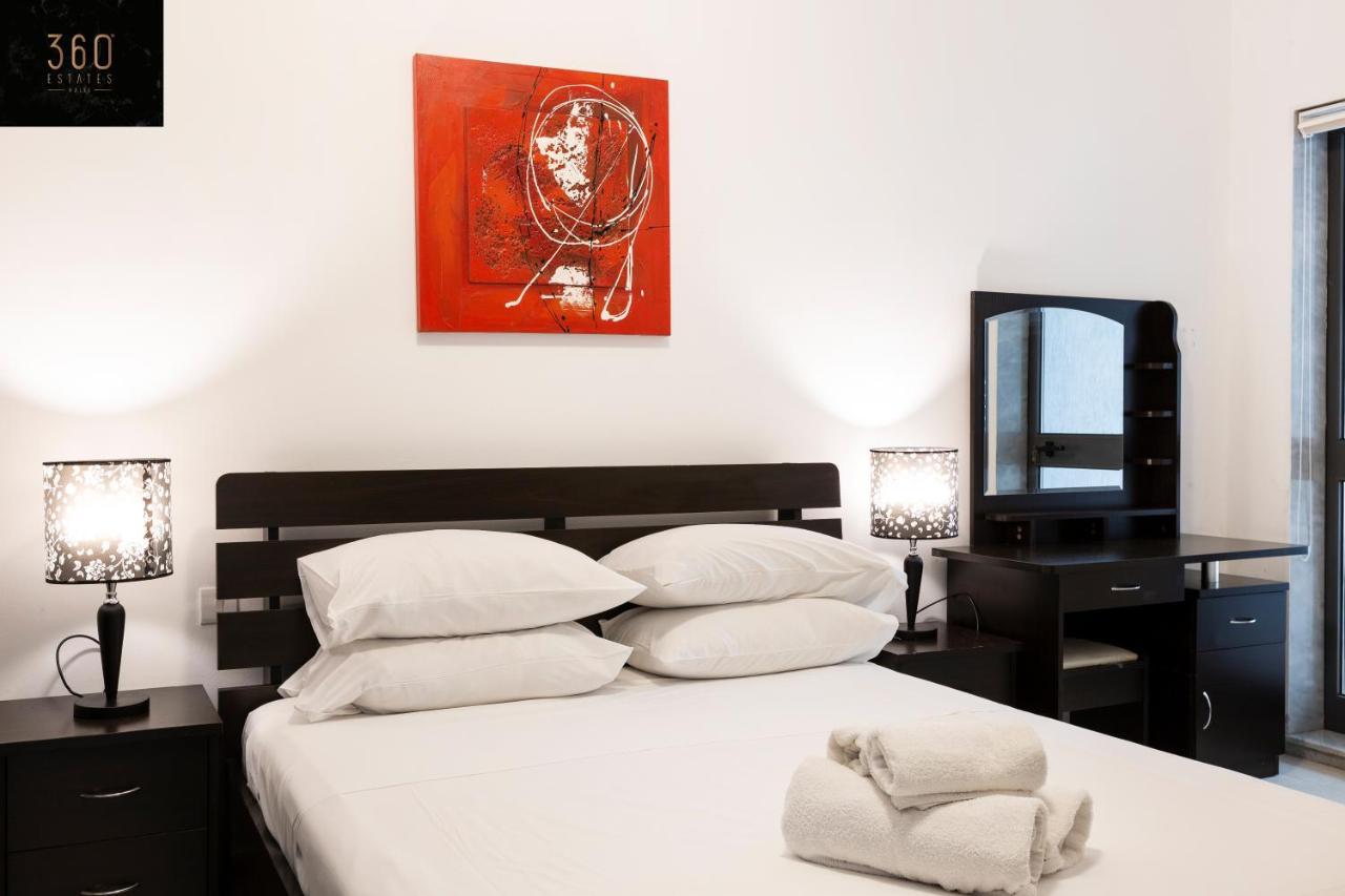 Centre Paceville Apt With Terrace, Bbq & Wifi By 360 Estates Saint Julian's Exterior photo
