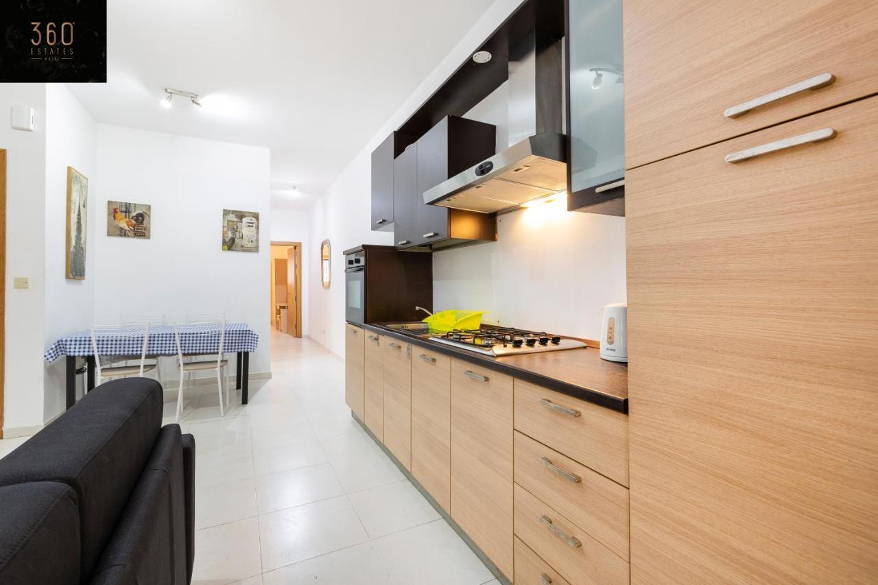 Centre Paceville Apt With Terrace, Bbq & Wifi By 360 Estates Saint Julian's Exterior photo
