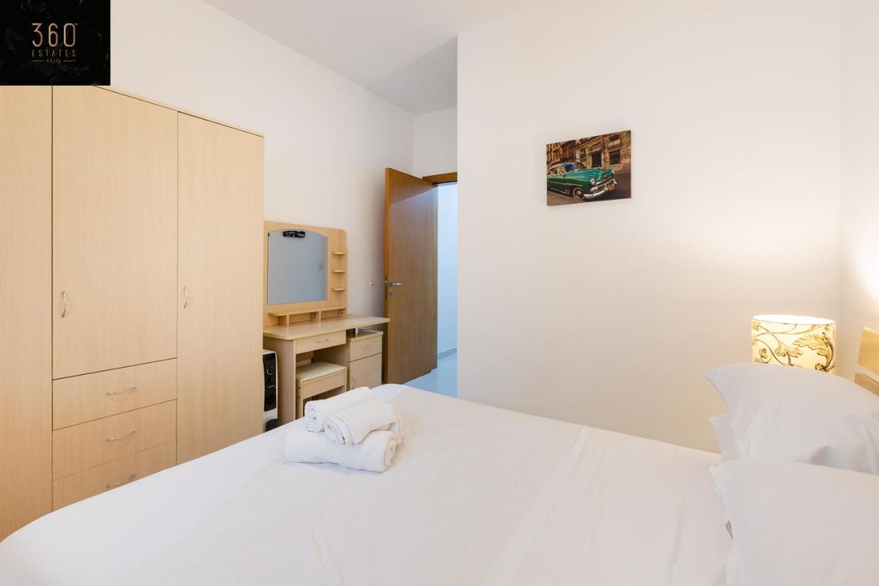 Centre Paceville Apt With Terrace, Bbq & Wifi By 360 Estates Saint Julian's Exterior photo